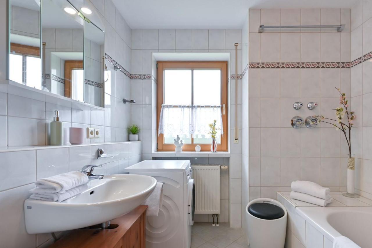 Ferienwohnung 50Er Vintage Flair ฟุสเซ่น ภายนอก รูปภาพ